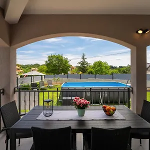  Villa House Leana