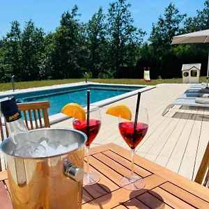 Prisunca Jacuzzi & Swimming Pool Pazin